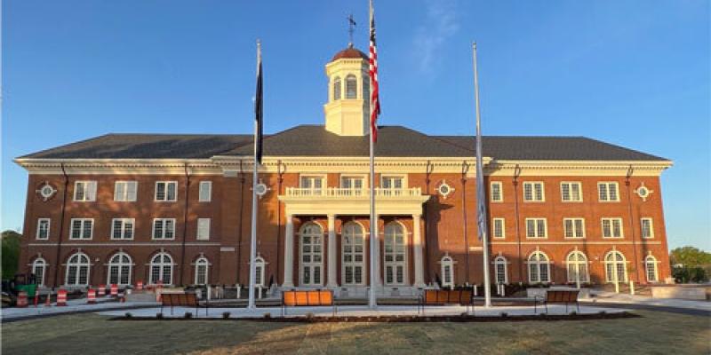 الواجهة الخارجية لـ Virginia Beach