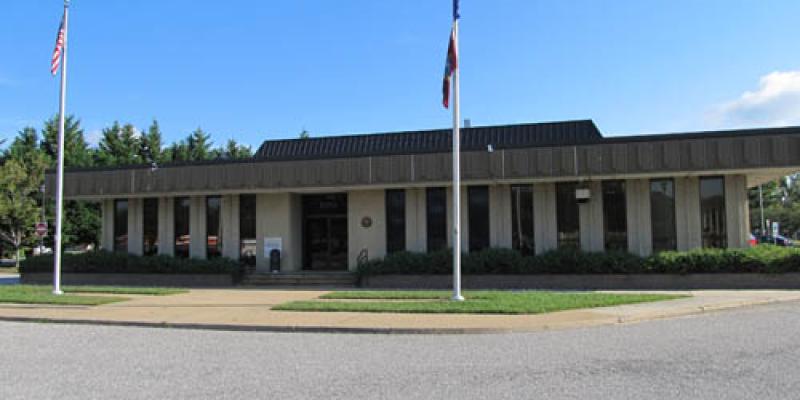 نيوبورت نيوز/دنبي الخارجي